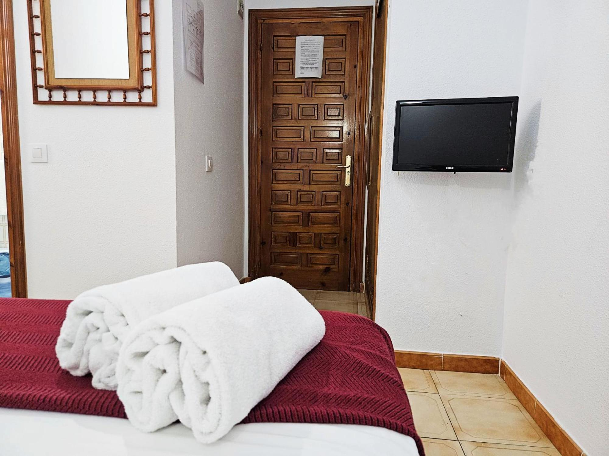 Hotel San Vicente - Centro Playa Conil De La Frontera Ngoại thất bức ảnh
